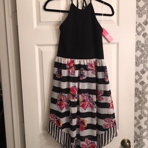 Patterned halter dress